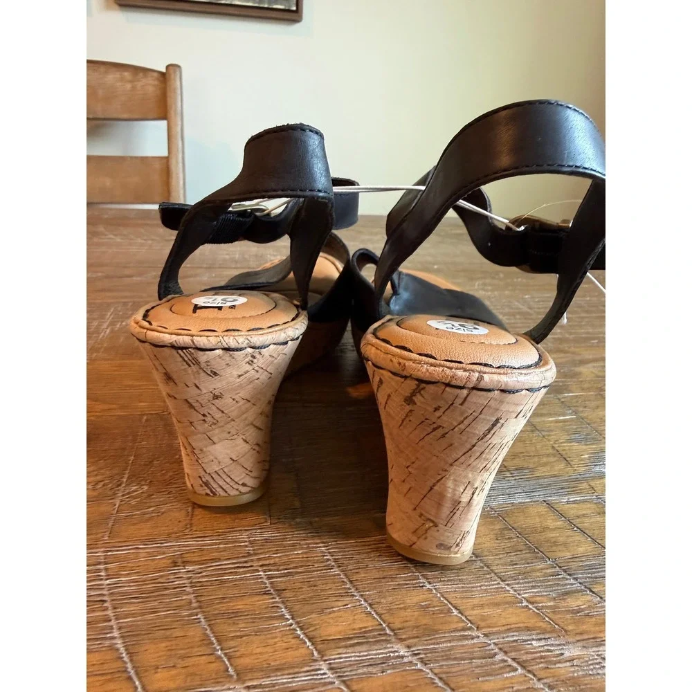 NEW Born Black Leather Cork Wedge Sandals‎ Womens 9.5 Comfort Boho Buckle Earthy